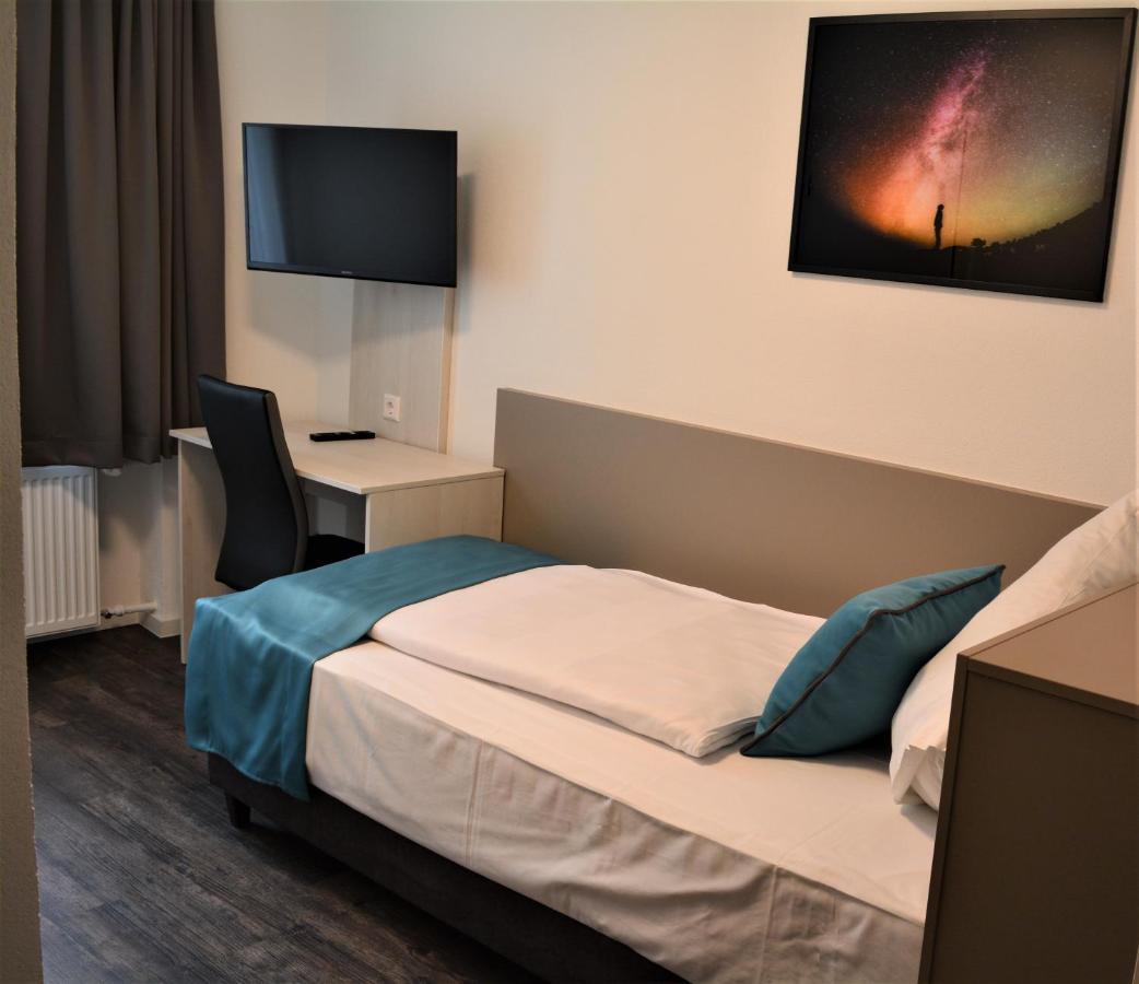 Hotel Bawu Stuttgart Dış mekan fotoğraf